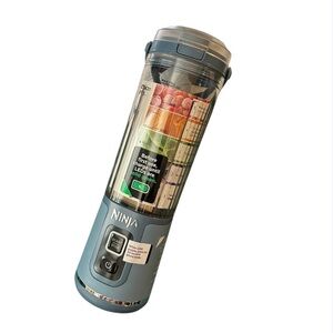 NWT Shark Ninja Blast Portable Blender in Denim Blue